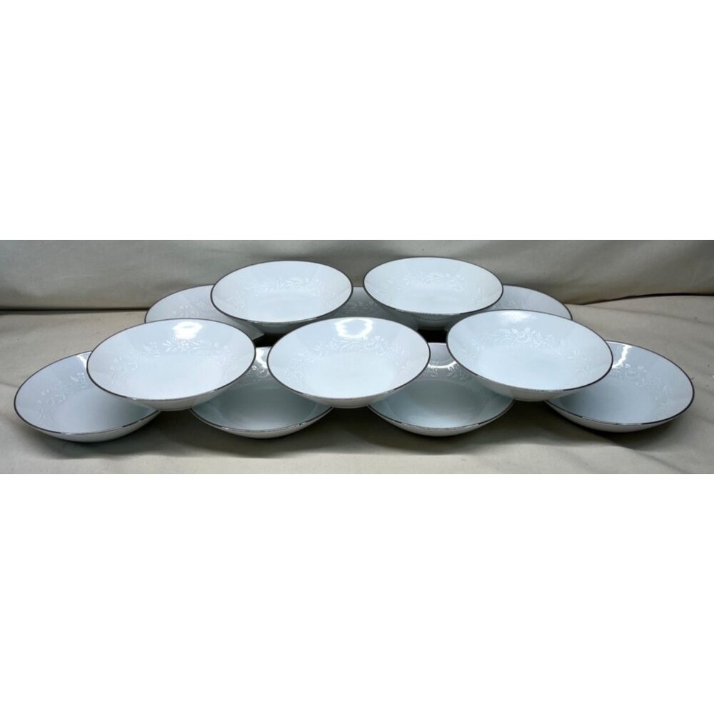 12 Noritake China Reina 6450Q White Platinum Trim Berry Fruit Bowls Japan 5 3/8"